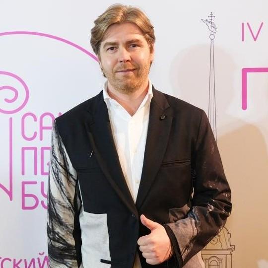 <p>Андрей Перцев</p>