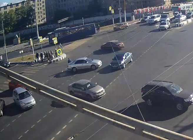 На Первомайском проспекте произошло ДТП | ya62.ru