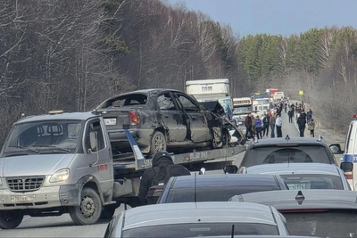 Авария на Полевском тракте: четыре человека в больнице