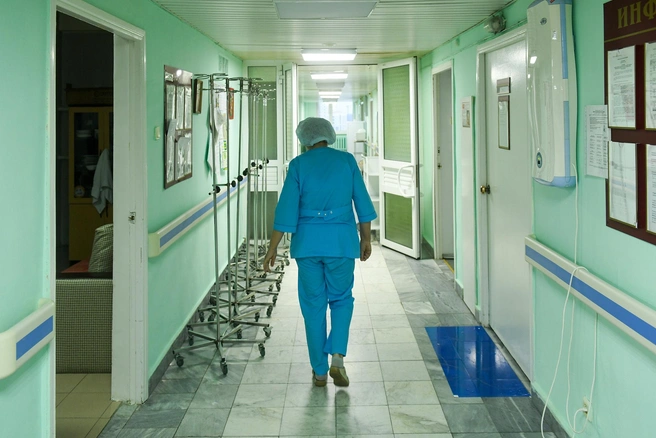 Врач сама попала в беду, но больница ей не помогла | Источник: Артем Устюжанин / E1.RU