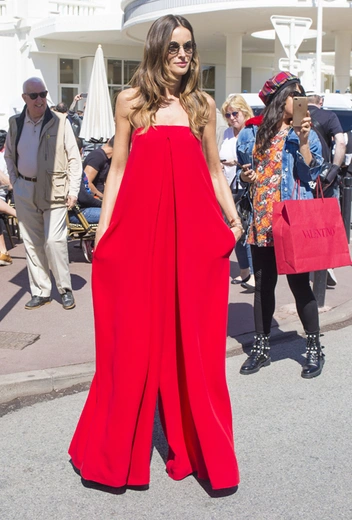 Изабель Гулар в Каннах, 14 мая | marieclaire.ru