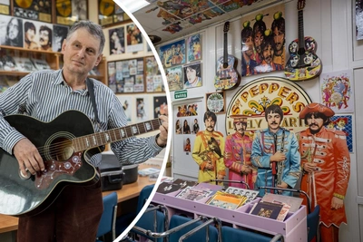 «Совершенный эксклюзив»: история музыканта, собравшего коллекцию The Beatles