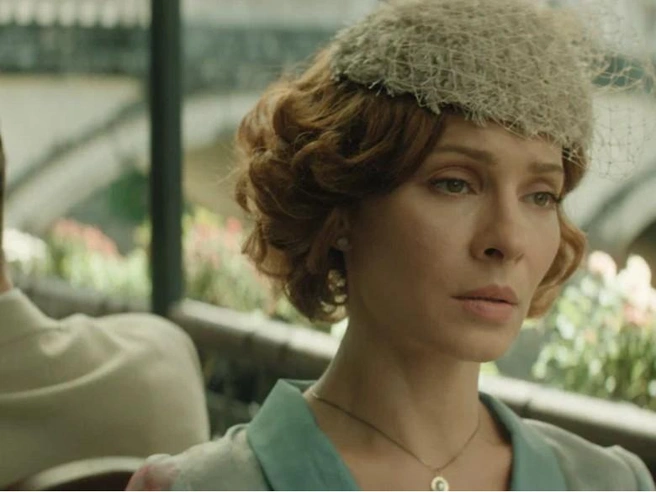 Источник: кадр из фильма «Красный шелк» (16+), реж. Андрей Волгин, Nota Bene Film Group НМГ Кинопрокат Art Pictures Distribution World Studios, 2025 год