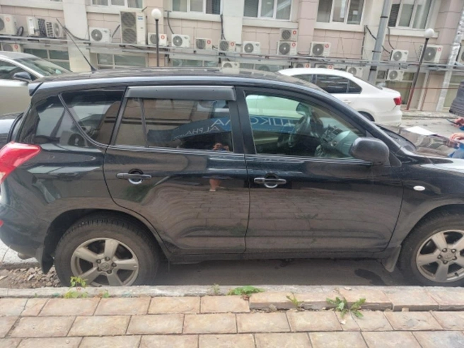 Автомобиль припаркован на проспекте Карла Маркса | Источник: ГИС Торги