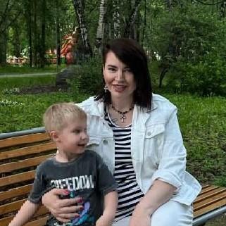 «Кома, ИВЛ, отек головного мозга»: пятилетний сын Саши Черно и Иосифа Оганесяна попал в реанимацию