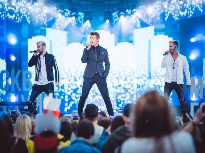 Танцевальный марафон StarHit в «Музеоне» | marieclaire.ru