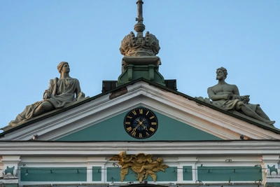 В Петербурге пропала 80-летняя пенсионерка из Эрмитажа