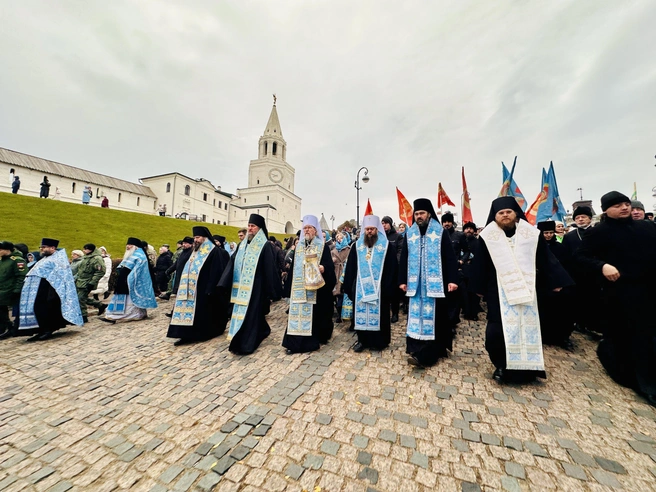 Прошлый крестный ход в Казани прошел с участием Патриарха всея Руси Кирилла | Источник: tatmitropolia.ru