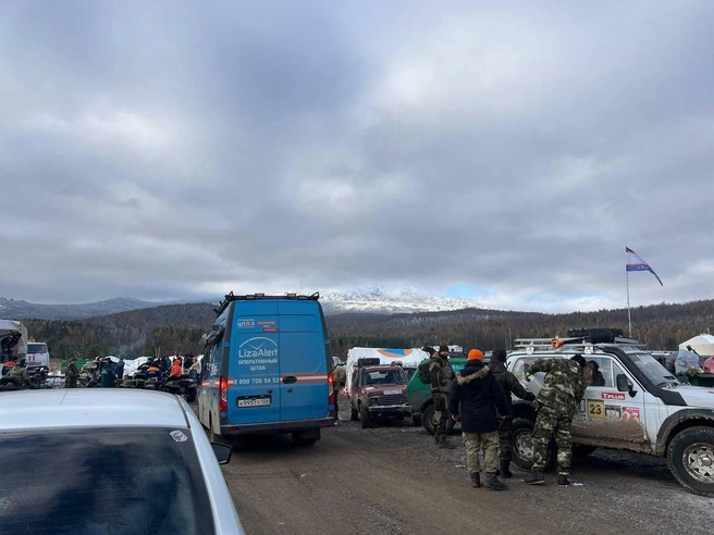 Поиски продолжаются, их не остановили | Источник: Алексей Кулеш / Telegram