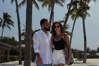 Palms, ocean, coconuts: Borodina and Serdyukov fly to Maldives