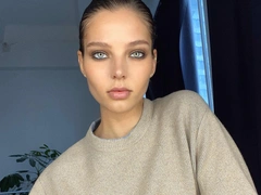 Алеся Кафельникова даже на позднем сроке беременности не оставляет бойфренда-ловеласа на вечеринках