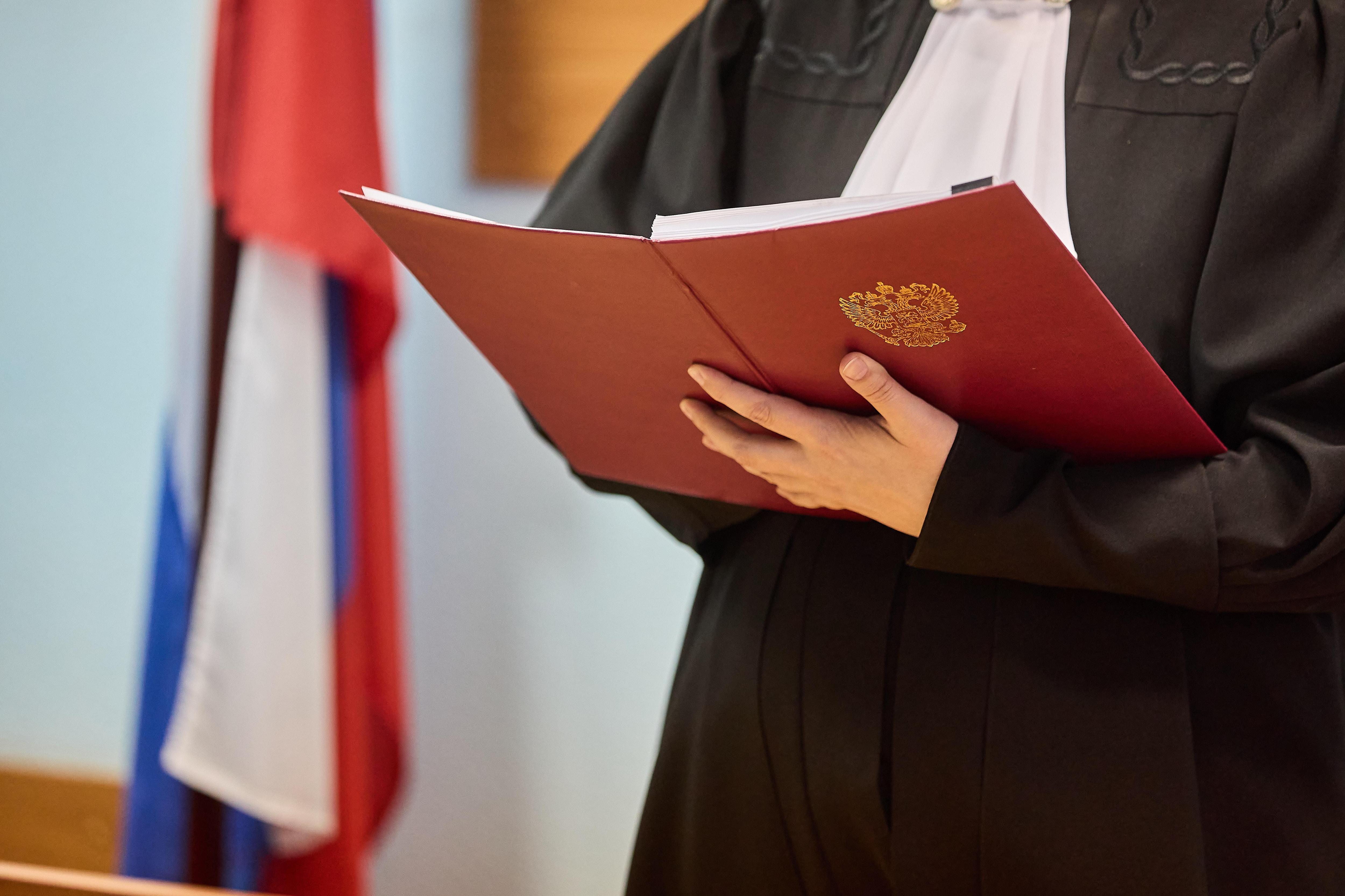 «Дональда Трампа» оштрафовали в Махачкале за оскорбление армян: новости 9 марта