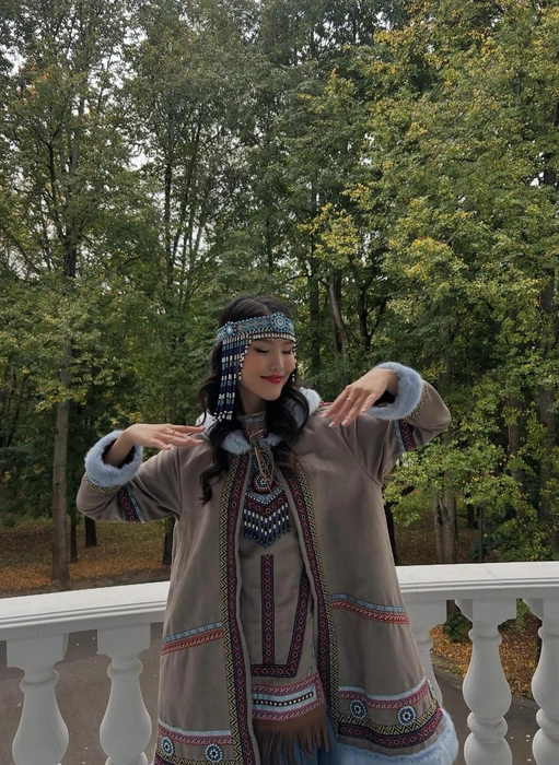 Северный костюм | Источник: aalyavalya / Instagram (экстремистская организация, деятельность запрещена на территории РФ)