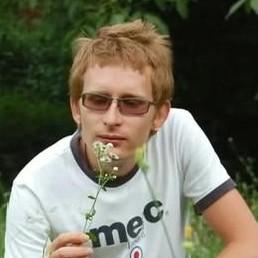 Умер бывший гитарист Стаса Михайлова и MBAND Роман Ефанов