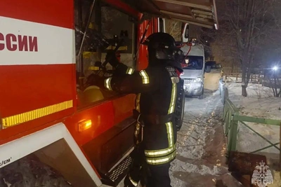 В Орске при пожаре эвакуировали девять человек