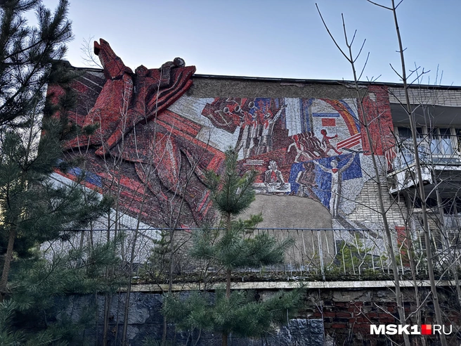 Еще одно панно | Источник: Алина Мельникова / MSK1.RU