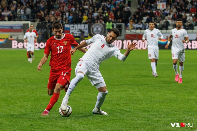 Защита? Нападение? Отбор? | Источник: Алексей Волхонский / V1.RU