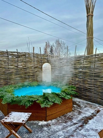 В GRELKA купель под открытым небом | Источник: GRELKA