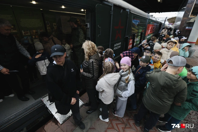 А можно заглянуть на экспозицию внутри восьми тематических вагонов | Источник: Наталья Лапцевич