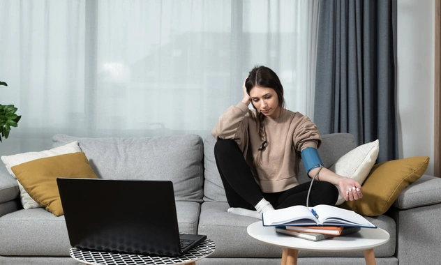 4 совета, которые помогут снизить давление в жару