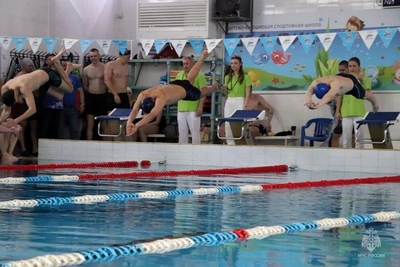 Пловцы МЧС из Магадана взяли медали на дальневосточных соревнованиях