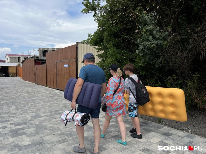 Большую часть времени проводить на пляжах | Источник: Анна Грицевич / SOCHI1.RU