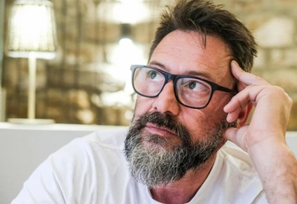 «Жена ушла к любовнику и надеялась, что я сопьюсь и умру, а имущество достанется ей»