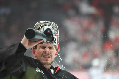 Авангард обыграл Локомотив в стартовом матче серии