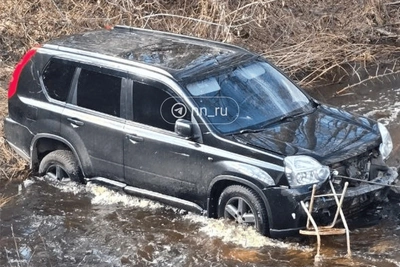 В Нижнем Новгороде пьяный водитель вылетел в реку при погоне