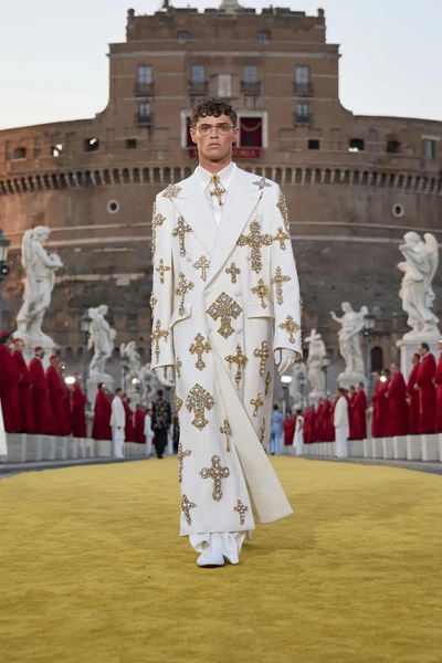 Dolce & Gabbana Alta  Sartoria 2025 | Источник: Dolce &amp; Gabbana