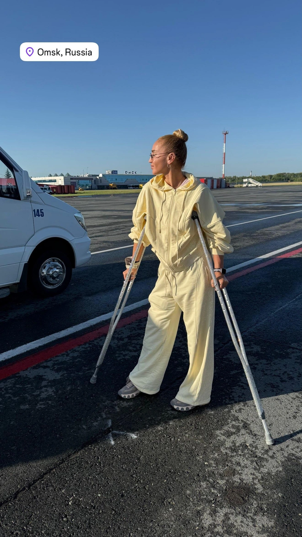 Артистка сейчас находится с рабочей поездкой в Омске | Источник: buzova86 / Instagram (экстремистская организация, деятельность запрещена на территории РФ)