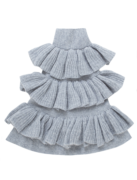 Кашемировый шарф, 18 590 руб.