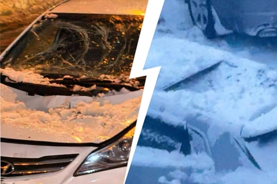 Снег с крыш повредил десятки автомобилей в Москве