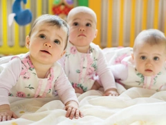 В Москве появилась на свет необычная тройня — мама счастлива, но шокирована