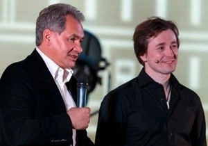 Шойгу предложил Безрукову совместный театральный проект | ya62.ru