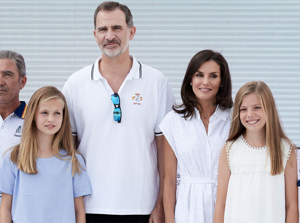 Как королевская семья Испании проводит летние каникулы | marieclaire.ru