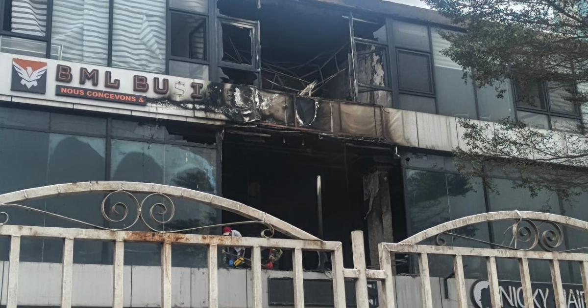 Свадьба превратилась в ад: 22 человека заживо сгорели в банкетном зале в Конго