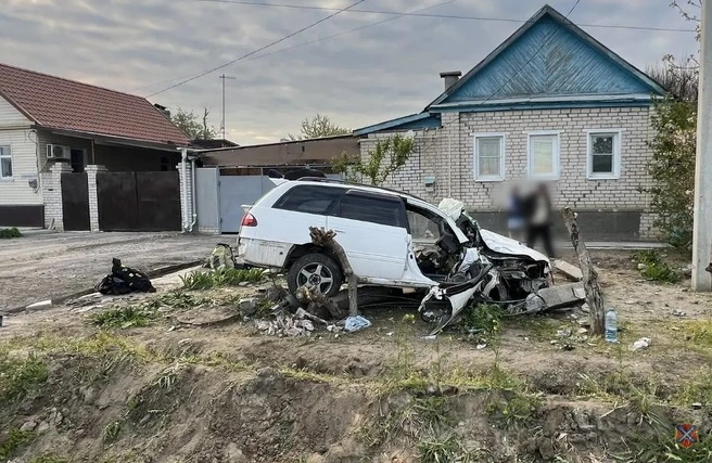Водителя успели довезти до больницы, но спасти не смогли | Источник: ГУ МВД России по Волгоградской области