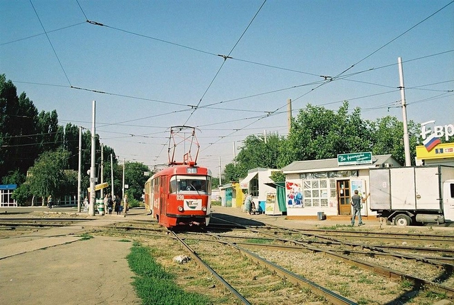 Возле КубГТУ на Московской