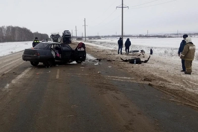 ДТП под Пономаревкой: иномарка в кювете, двое пострадавших