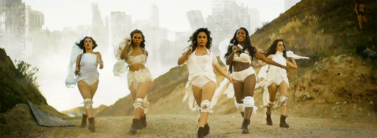 Смотрим взрывной клип Fifth Harmony на песню That's My Girl