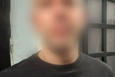 В Ульянке мужчина ранил соперника ножом в шею