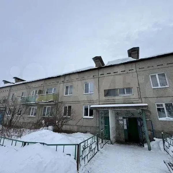 Трешку можно купить здесь за 2,3&nbsp;млн рублей | Источник: Сайт объявлений