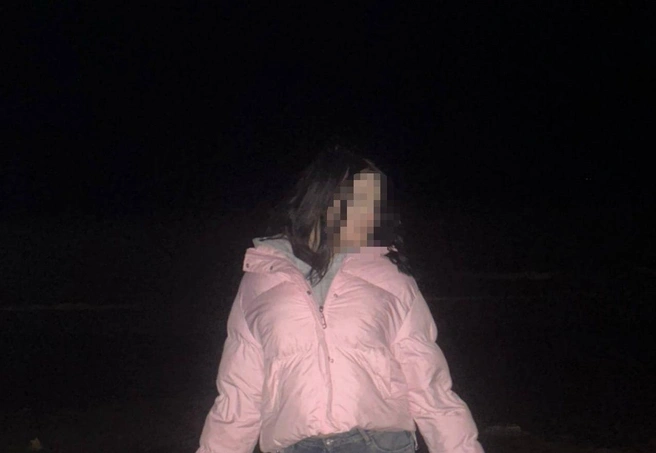 Девочка не отрицает, что «встречается» со взрослыми мужчинами и употребляет наркотики | Источник: Личная страница школьницы в соцсети