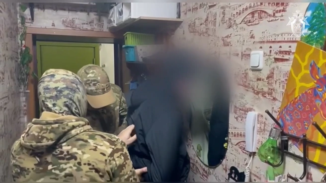 По данным следствия, он также передавал данные о волонтерском штабе для нужд СВО | Источник: Следком / Telegram