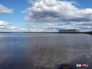 Вдалеке Рыбинская ГЭС | Источник: Вероника Свизева / 59.RU