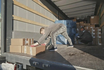 Узбекская семья в Приморье получила медаль Минобороны