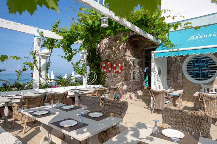 Ресторан «Дионис»: возрождение легенды на побережье Черного моря (фото 8)