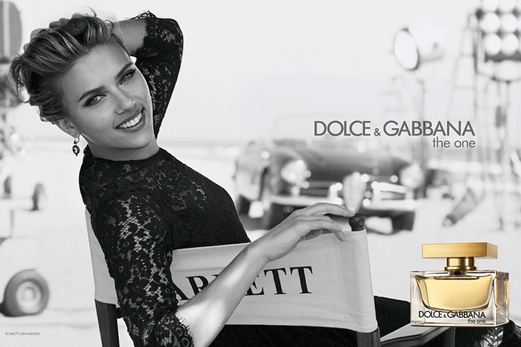 Скарлетт Йоханссон (Scarlett Johansson), Dolce & Gabbana, The One, аромат, парфюм | Источник: Peter Lindbergh