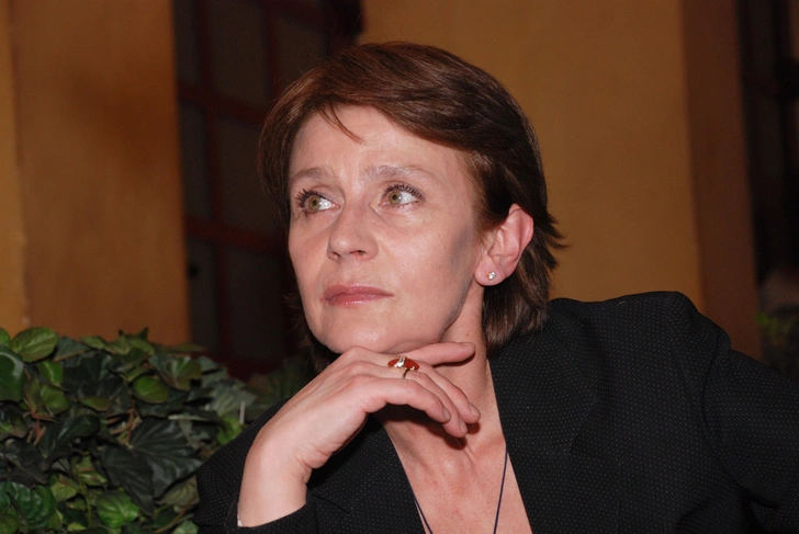 Елена Сафонова